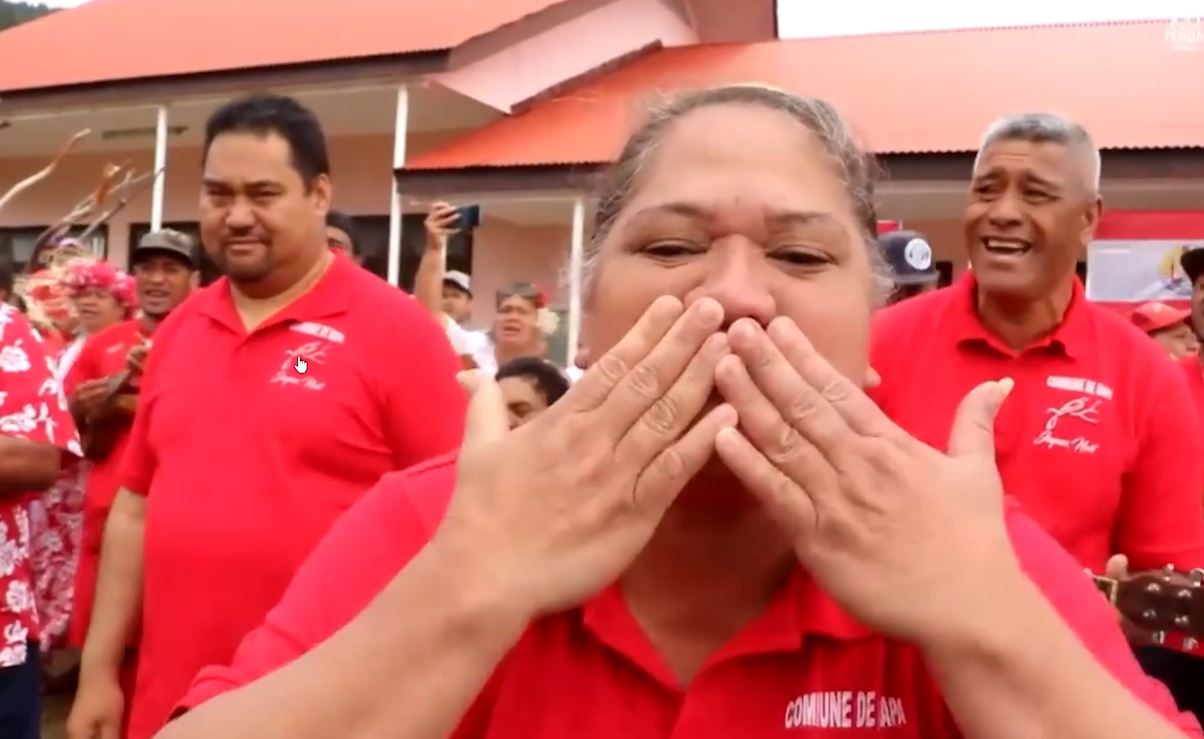 Before the final match against New Zealand, the residents behind Aitu Ari • TNTV Tahiti Nui Télévision